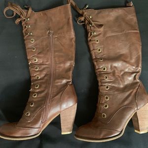 Browns lace up boots